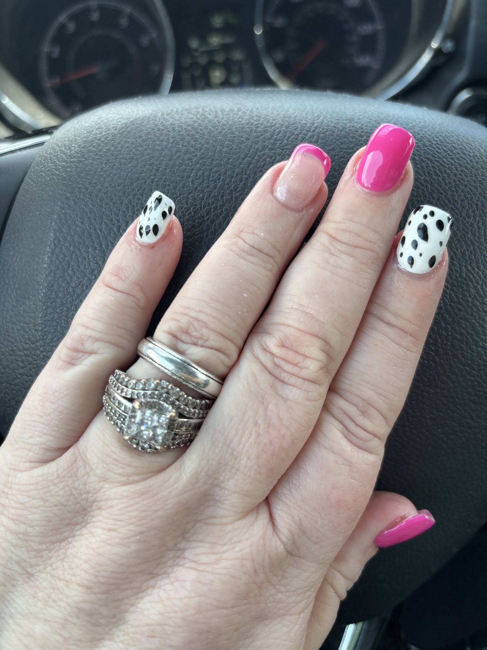 Vogue Nails & Spa Surfside nail photo 4